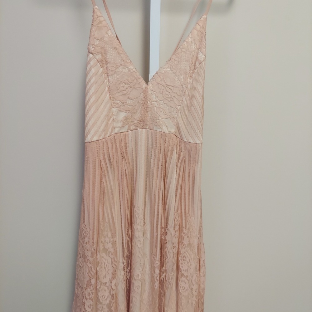 Forever 21 Pink Lace Mini Dress Lace-Up Back S Coquette Balletcore Fairy Pastel